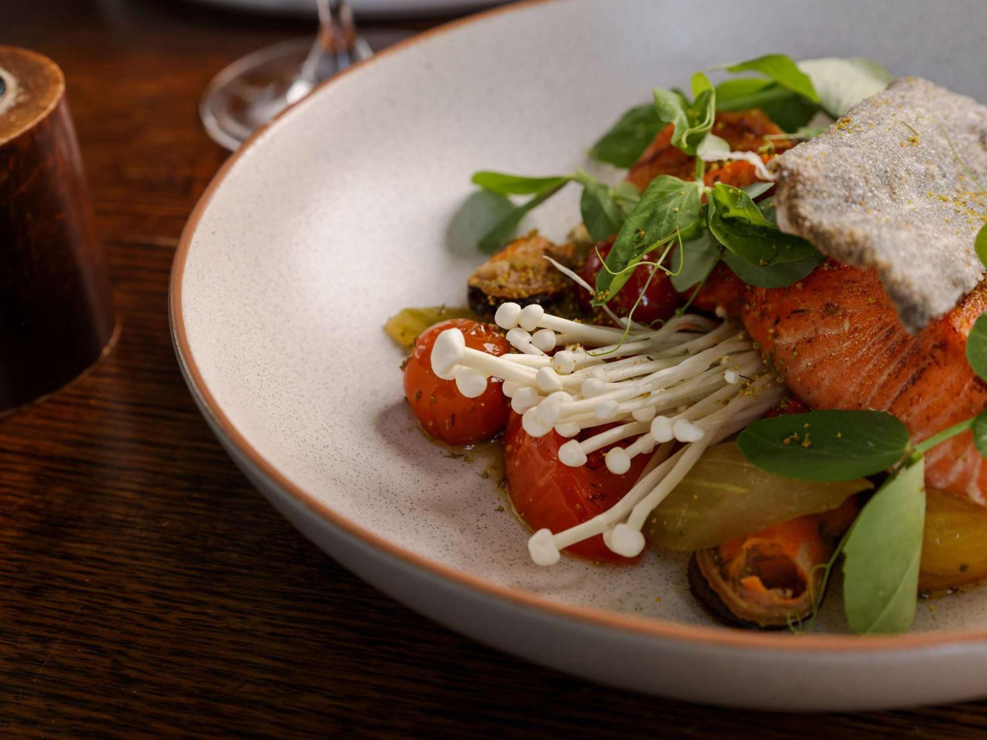 Pullman Sydney Olympic Park Hotel Bagian luar foto A salad with golden needle mushroom
