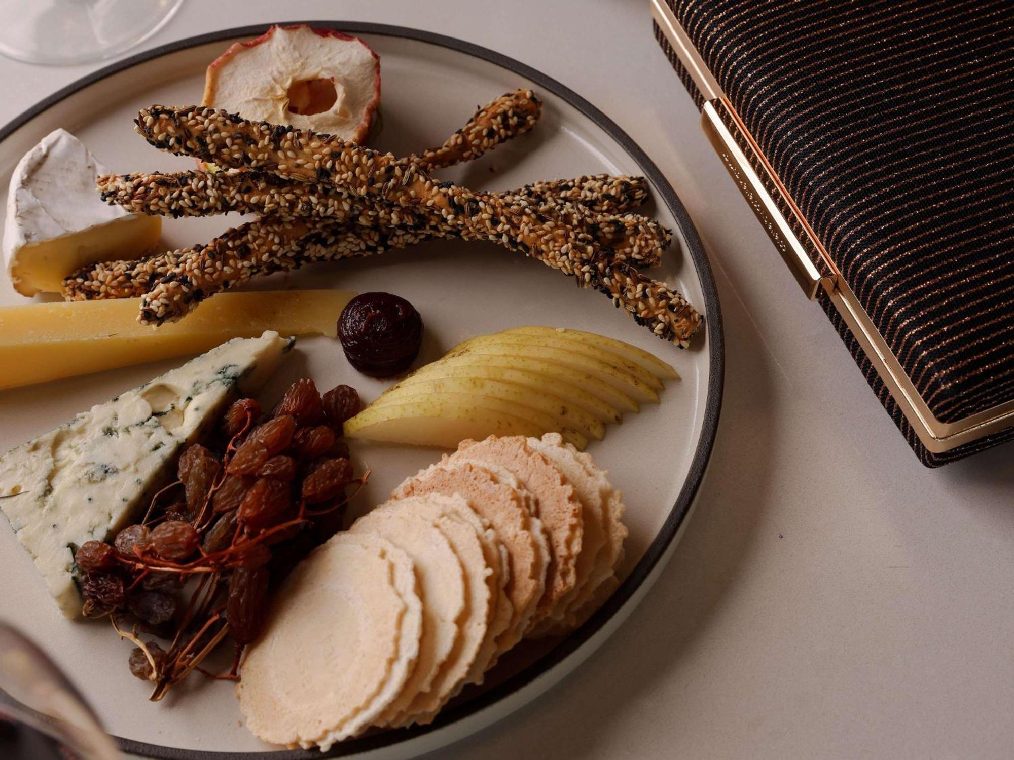 Pullman Sydney Olympic Park Hotel Bagian luar foto Sesame sticks
